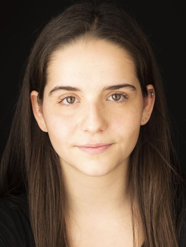 Photo of Mariana Bastos