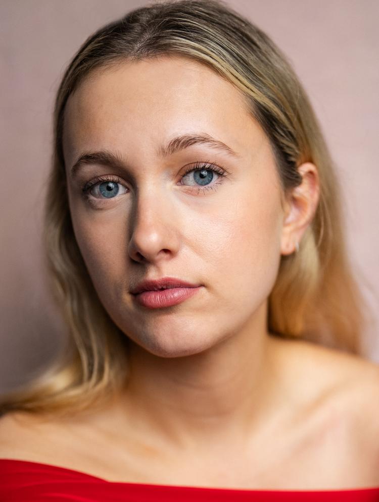 Photo of Eva Murray