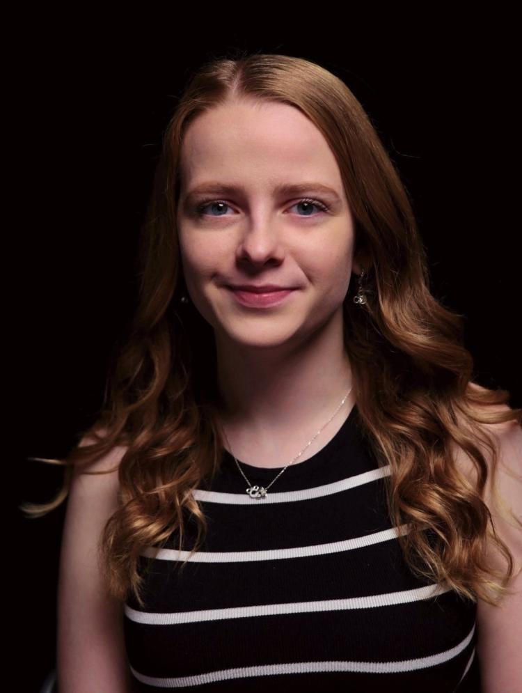 Photo of Lucy Skinner