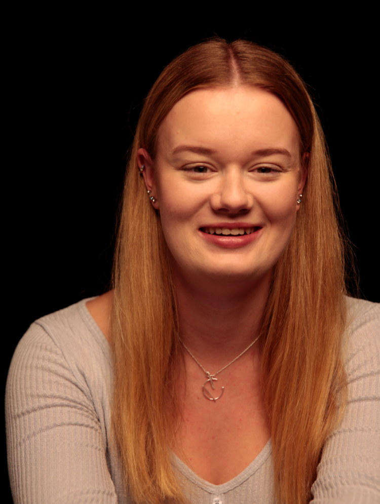 Photo of Sarah Taylor