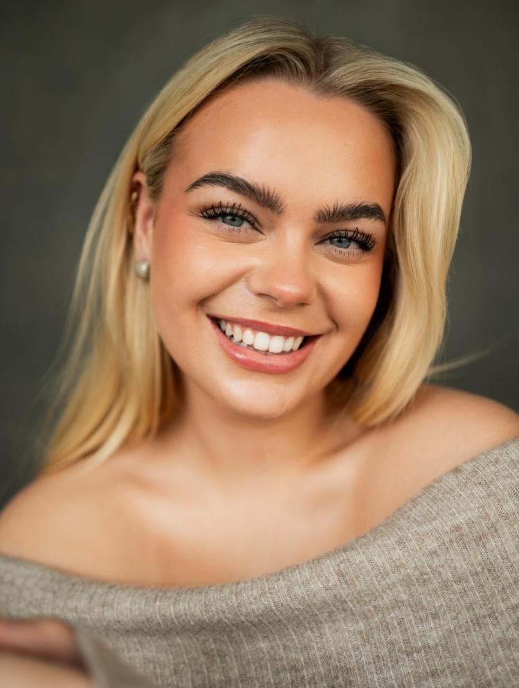 Photo of <span>Erin Moore</span>