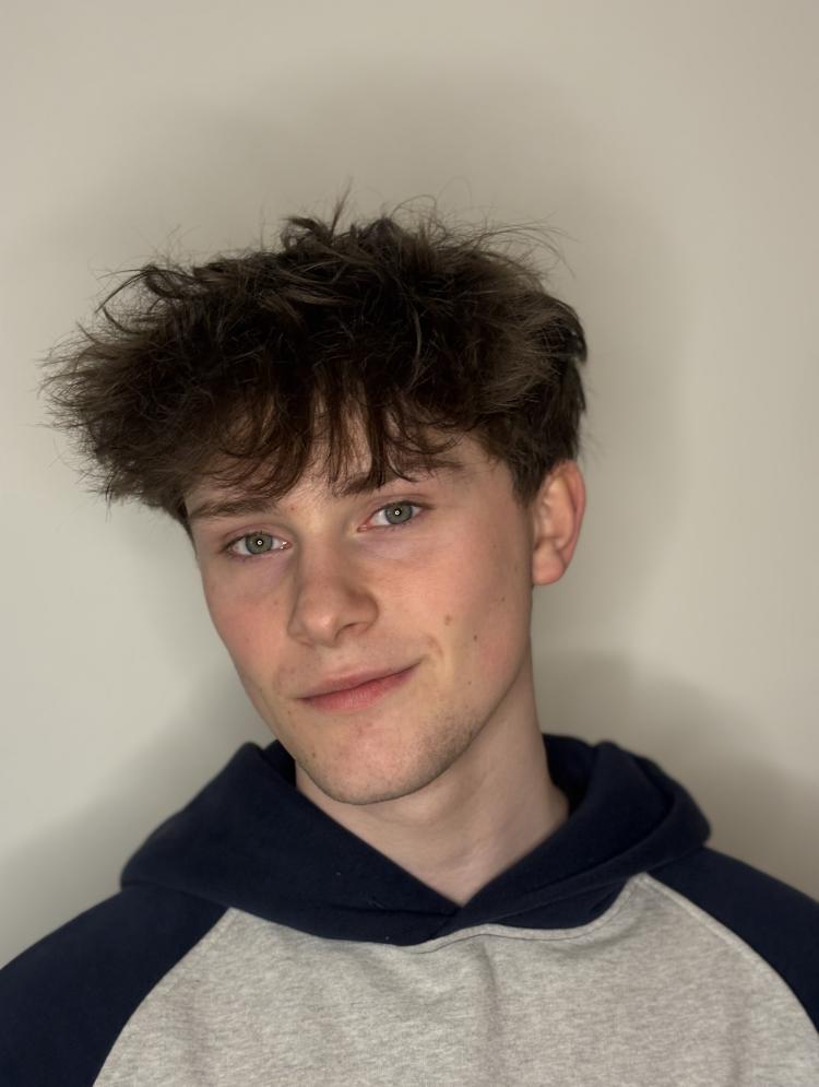 Photo of <span>Max Powell</span>