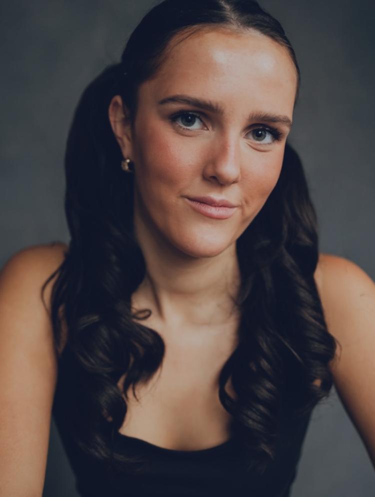 Photo of Molly Robinson