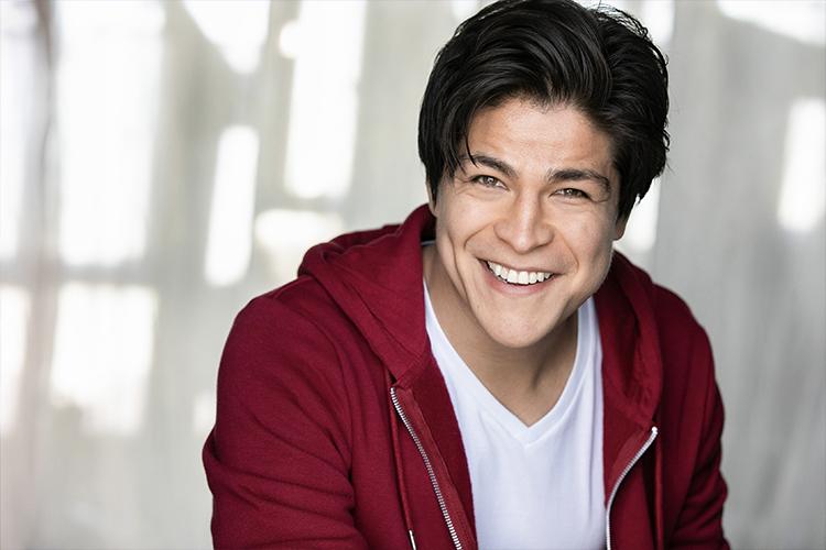 Photo of MA Acting Alumnus Cristo Fernández