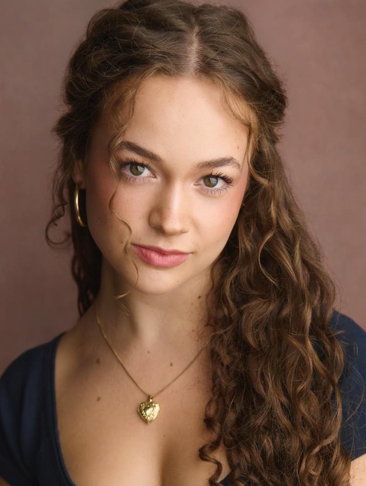 Photo of <span>Holly Dack</span>