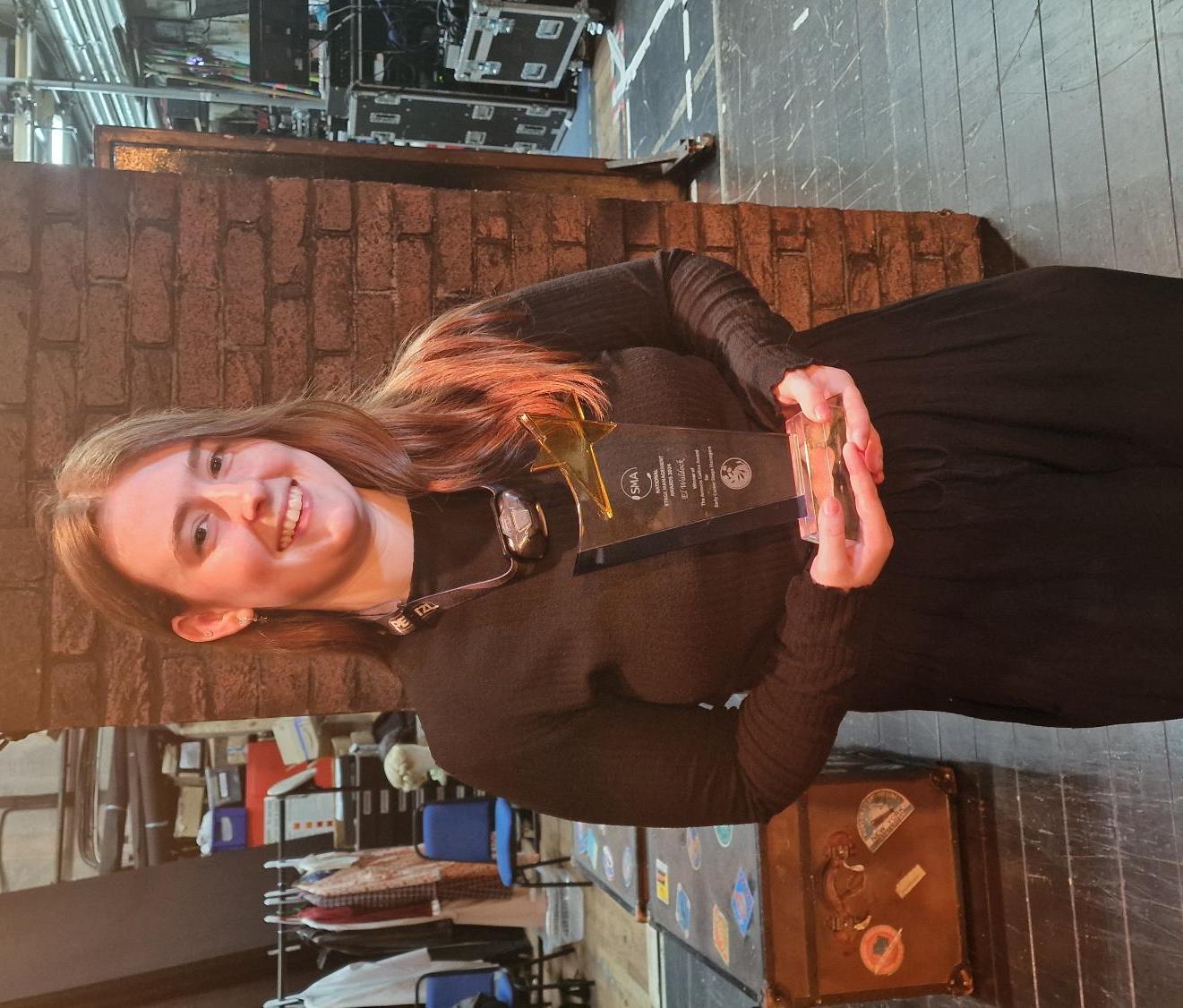 El Waldock with her award